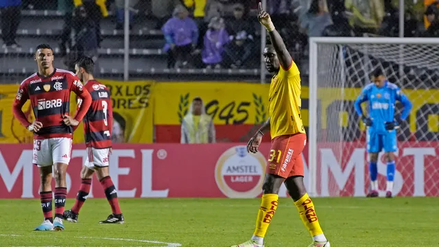 Fla perde, de virada, para o Aucas em sua estreia na Libertadores