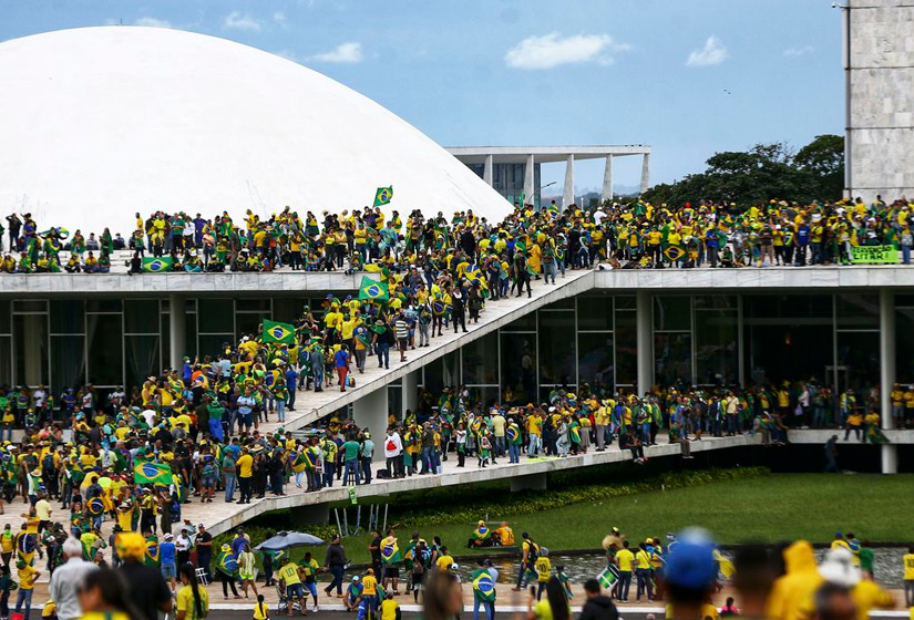 STF tem maioria para tornar réus mais 250 acusados em atos de 8 de Janeiro