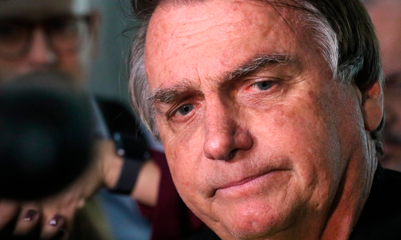 Defesa de Bolsonaro afirma que ele oferecerá sigilo bancário à Justiça