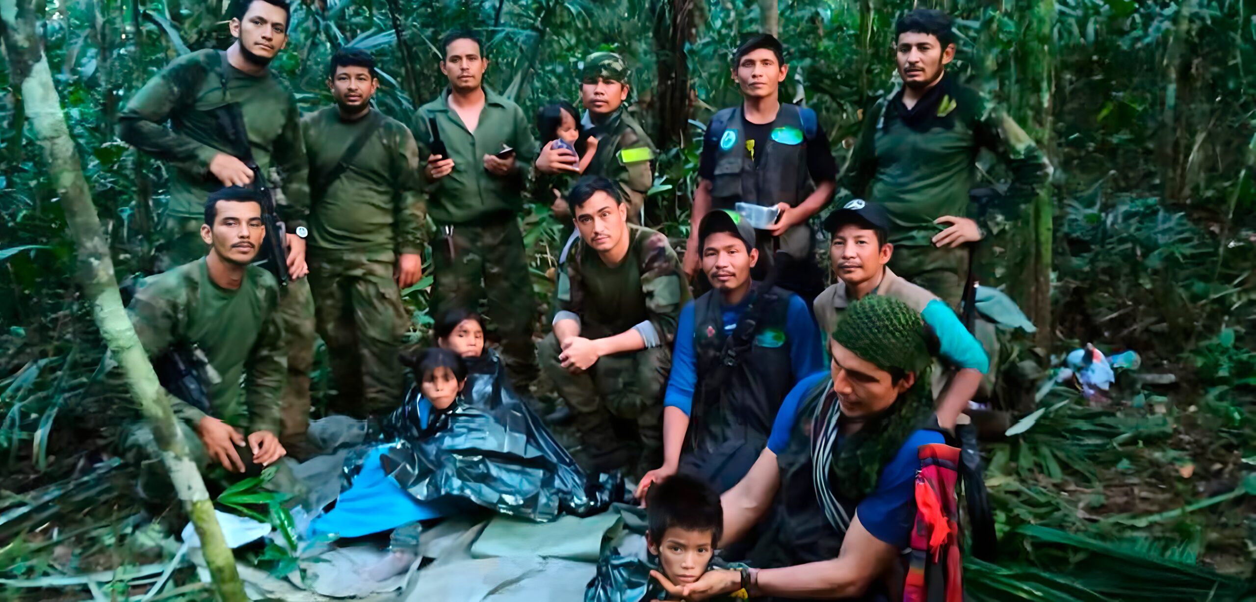 3 crianças e um bebê, sobrevivem 40 dias perdidos na floresta