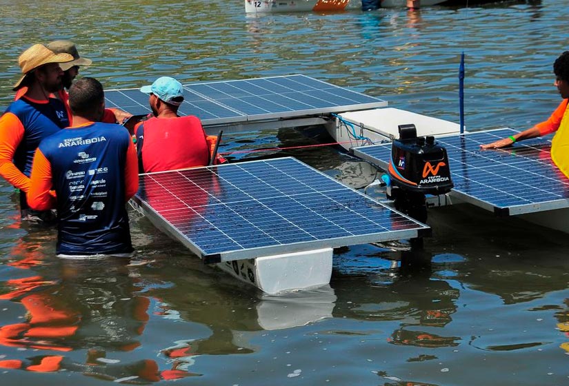 UFRJ promove competição de barcos movidos a energia solar