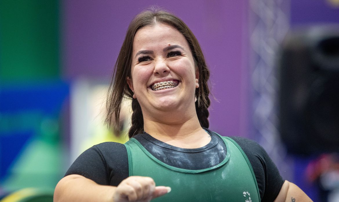 Mariana D’Andrea é campeã mundial de halterofilismo paraolímpico