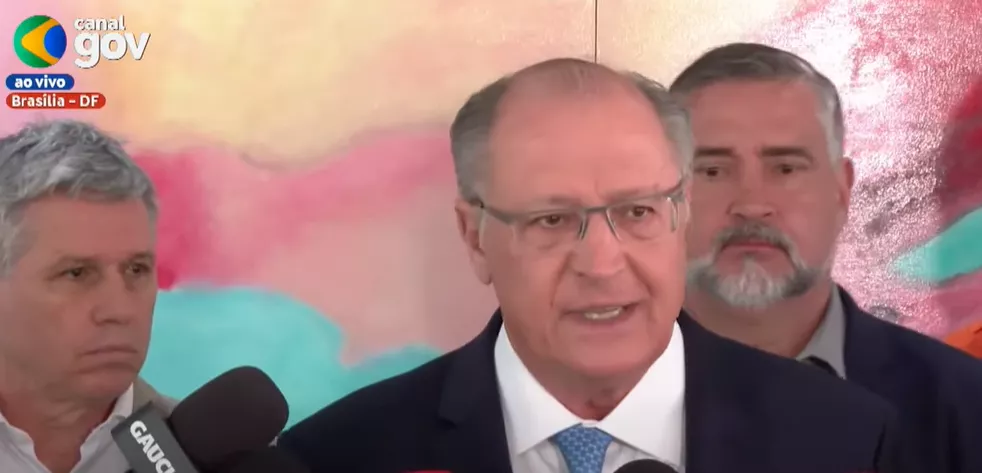 “Vergonha nacional”, diz Alckmin sobre ataques de 8 de janeiro