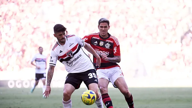 São Paulo vence Flamengo na partida de ida da final da Copa do Brasil