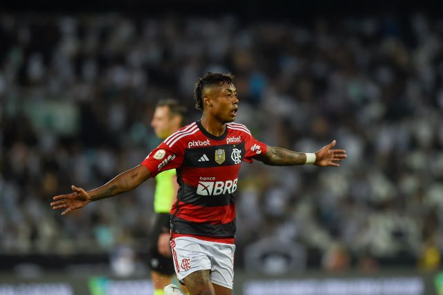 Bruno Henrique entra na mira do Grêmio