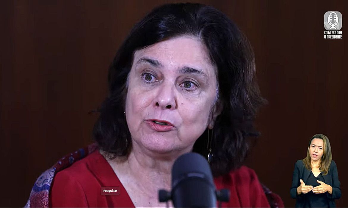 Ministra diz que trabalha para que sangue não se torne mercadoria