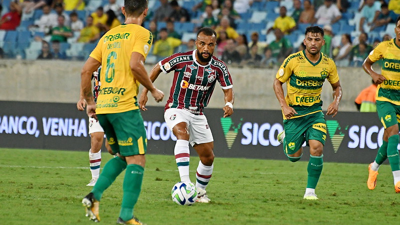 Fora de casa, Fluminense é superado pelo Cuiabá