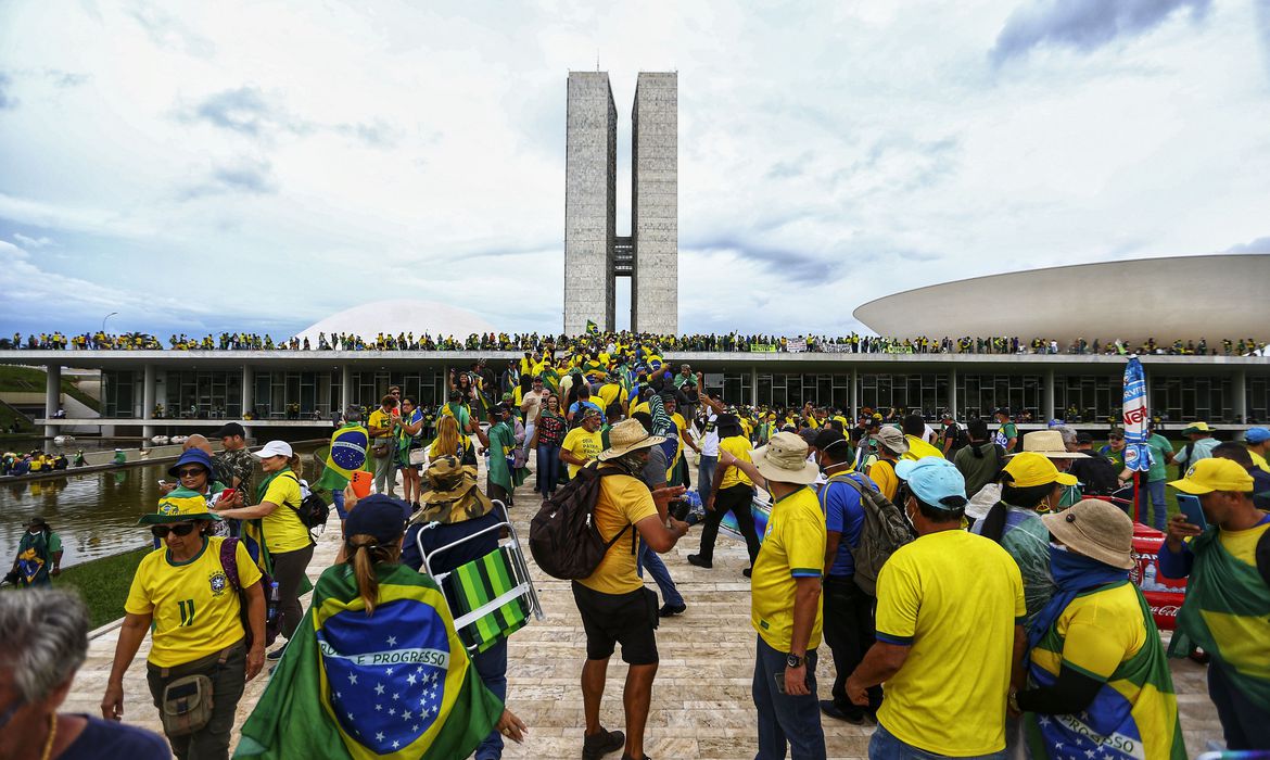 STF julgará neste mês primeiros réus pelos atos golpistas