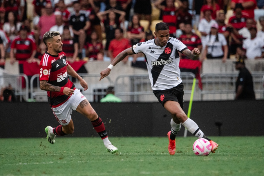 Clássico carioca estabelece recorde de público do Brasileirão Assaí 2023