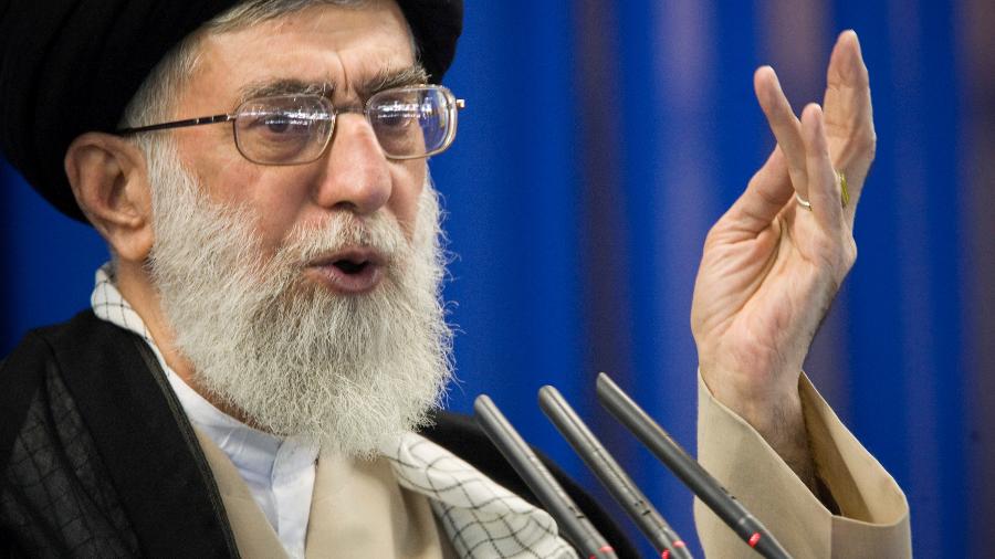 Líder Khamenei nega envolvimento do Irã no ataque do Hamas