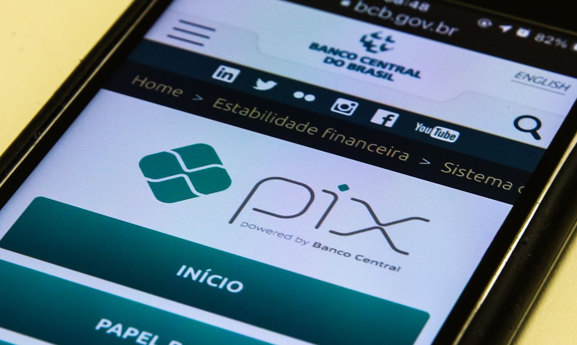 Lançamento do Pix Automático é adiado para outubro de 2024