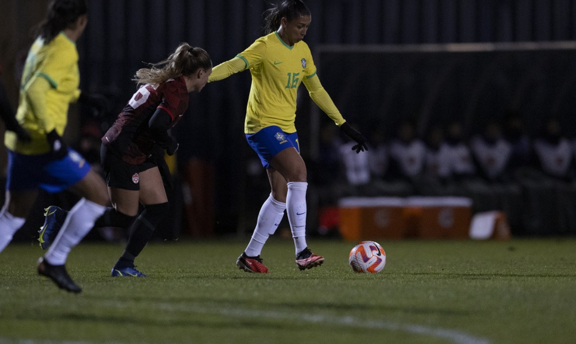 Seleção feminina perde para Canadá em segundo amistoso pós-Copa