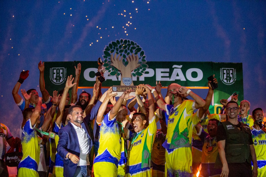 Guardiões da Amazônia protagonizam a primeira edição da Copa da Flores