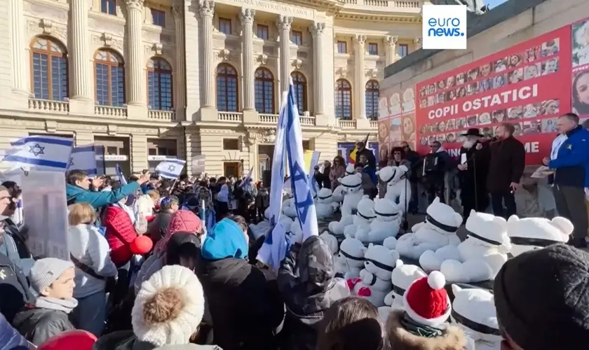 Mais de 180.000 franceses marcham contra o crescente antissemistismo no mundo