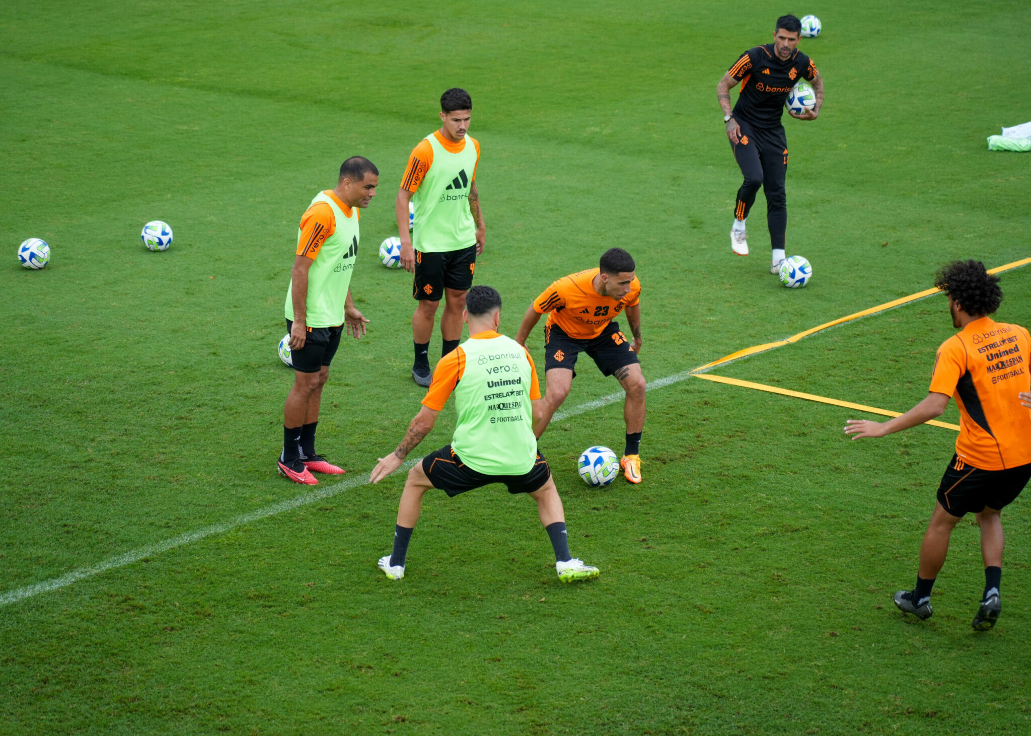 Internacional fecha preparação para enfrentar o América-MG