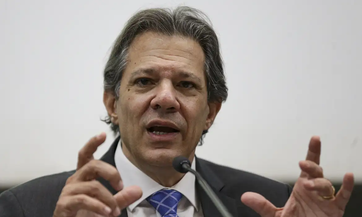 Haddad diz que desoneração da folha é inconstitucional