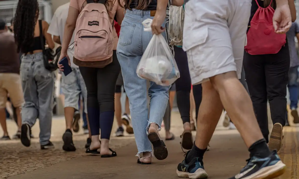 Prazo para solicitar reaplicação do Enem termina nesta sexta-feira