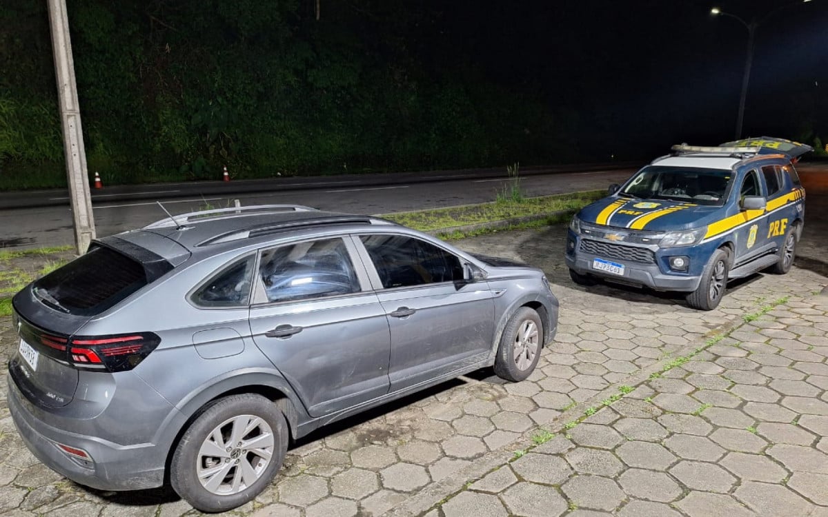 Carro clonado é preso na Serra de Petrópolis pela PRF