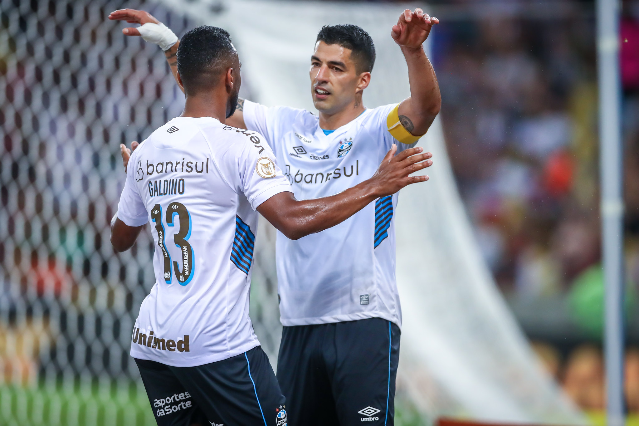 Grêmio vence o Fluminense e é vice-campeão do Brasileirão