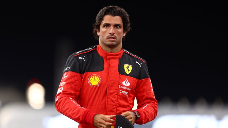 Carlos Sainz revela desejo de ser campeão com a Ferrari
