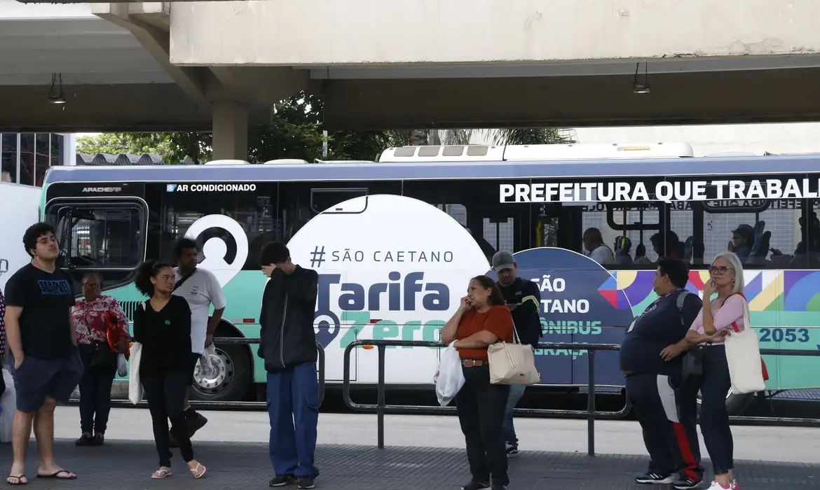 Em um mês de gratuidade, São Caetano do Sul dobra usuários de ônibus