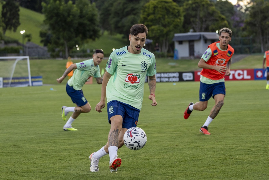 Seleção Pré-Olímpica tem dia de treinamento intenso na Granja Comary