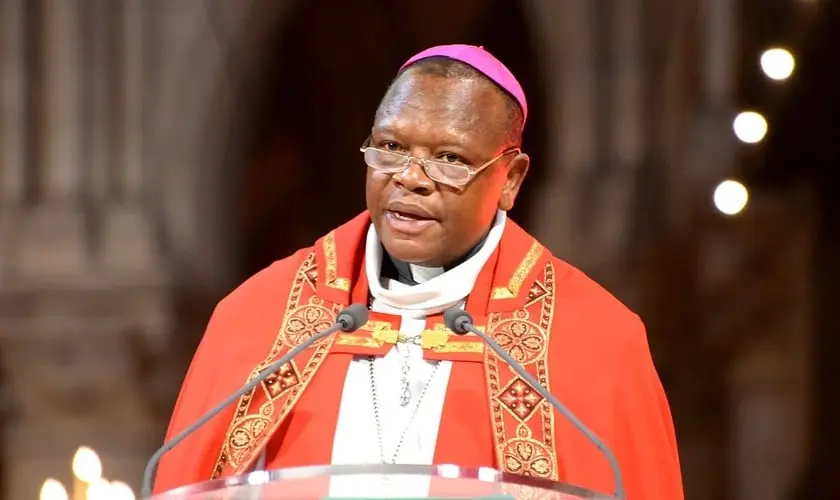 Liderança católica da África recusa bênção gay