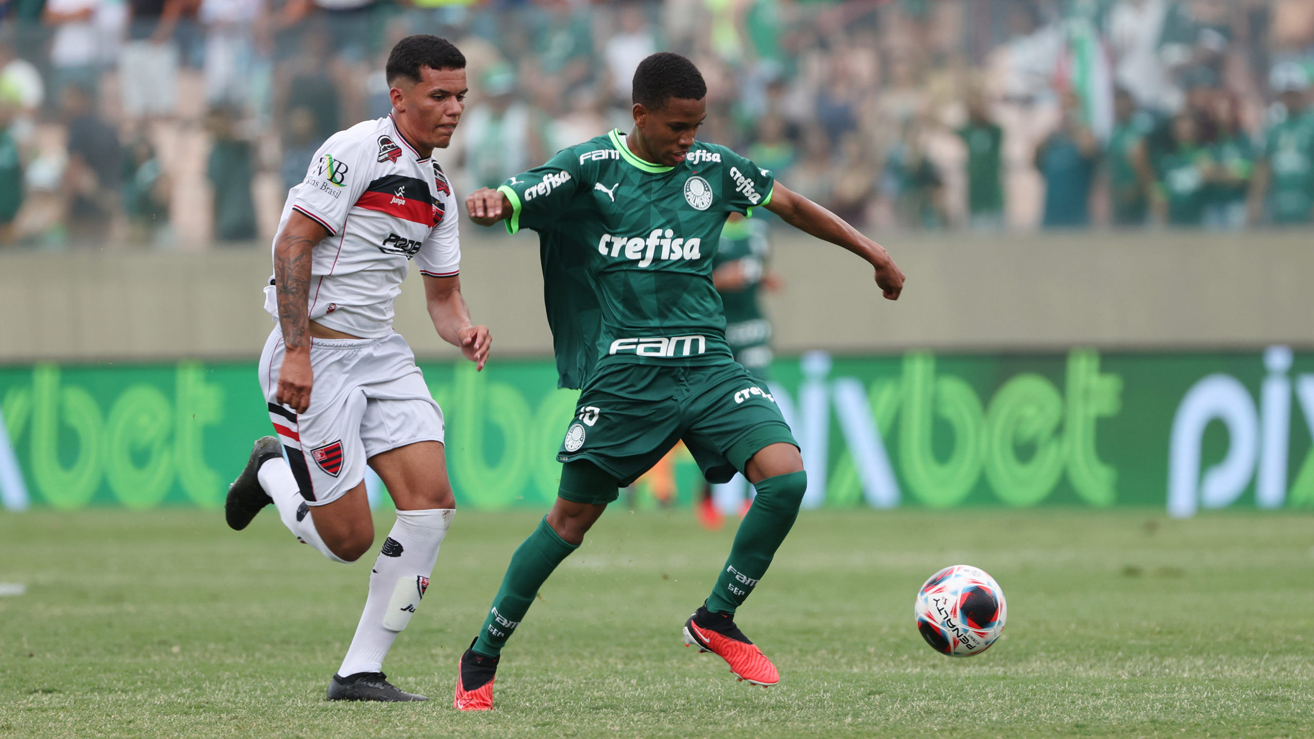 Palmeiras goleia o Oeste-SP e se classifica na copinha