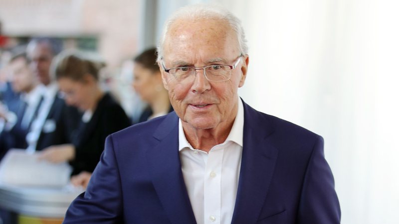 Morre ídolo do futebol mundial Franz Beckenbauer