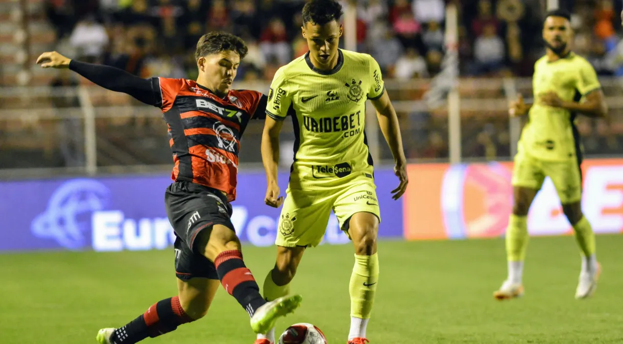 Corinthians perde para o Ituano no interior paulista