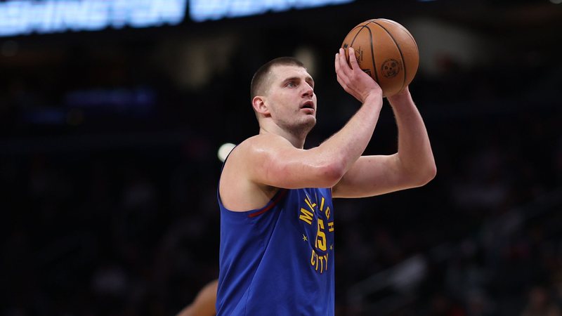 Jokic decide, e Nuggets batem Pacers na rodada