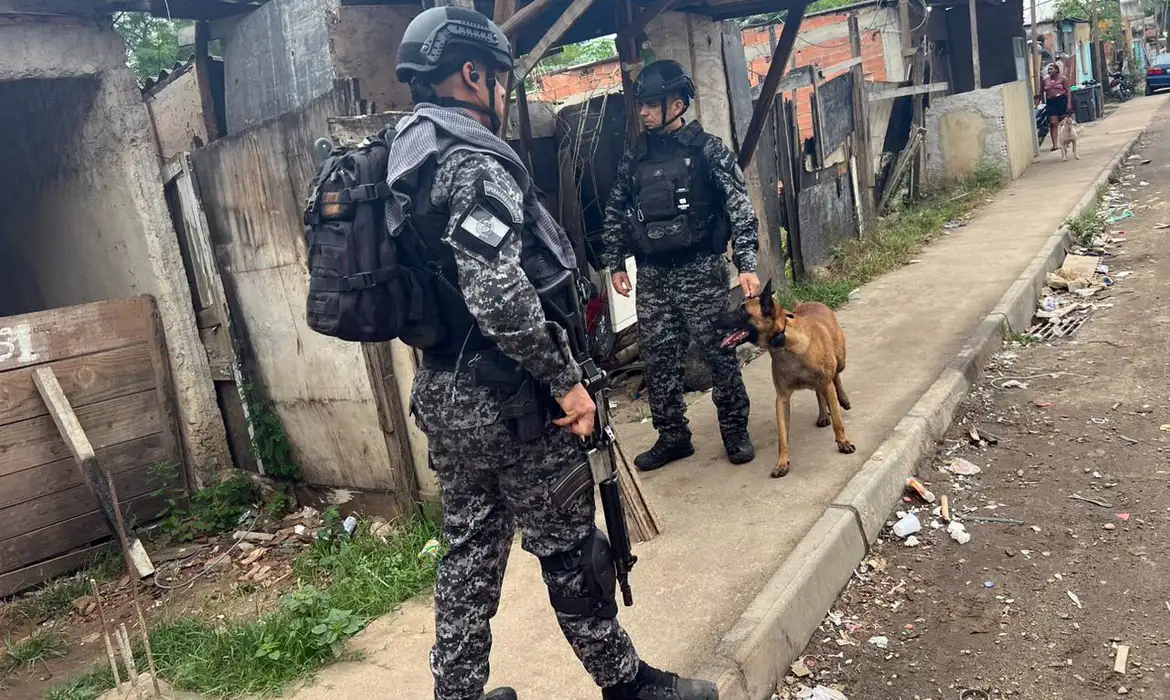 Cidade de Deus é ocupada pela polícia nesta quarta-feira