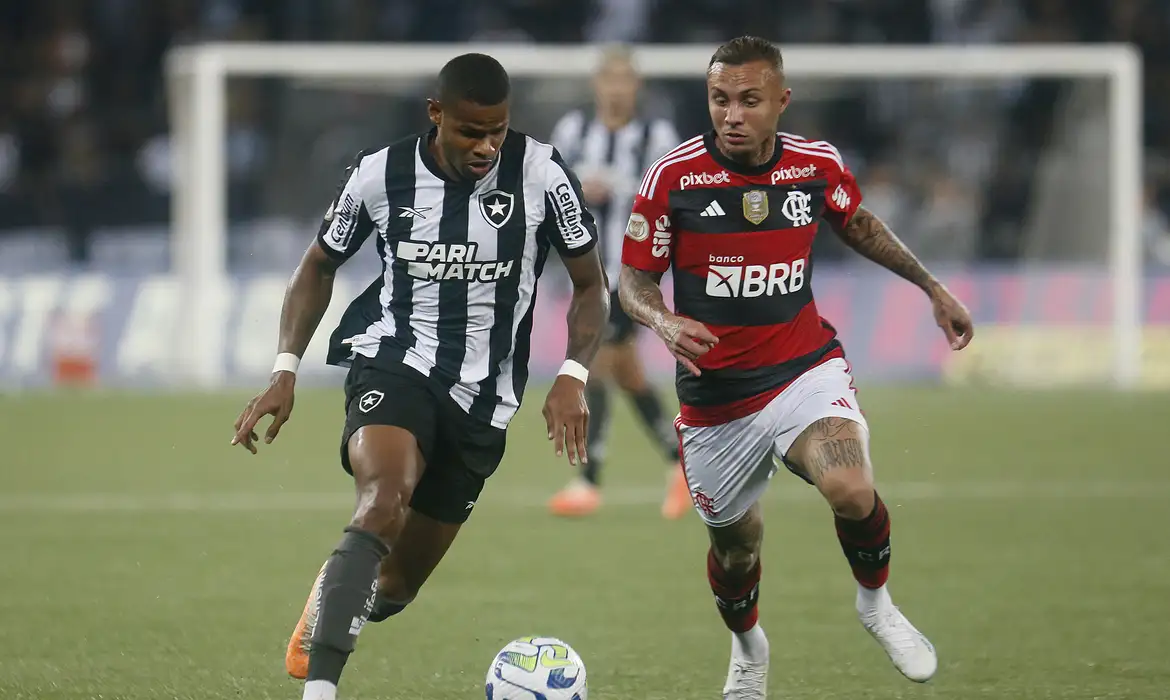 Flamengo e Botafogo esquentam a rodada pelo Carioca