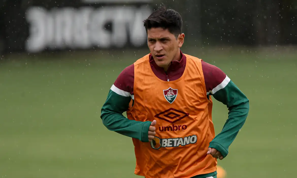 Fluminense duela contra LDU pelo título da Recopa