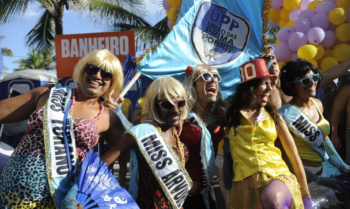 Confira os blocos de carnaval do Rio de Janeiro neste domingo