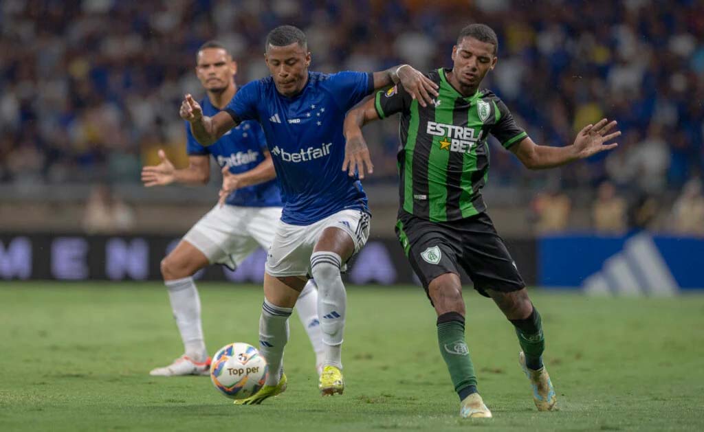 América-MG derrota o Cruzeiro e continua invicto no Campeonato