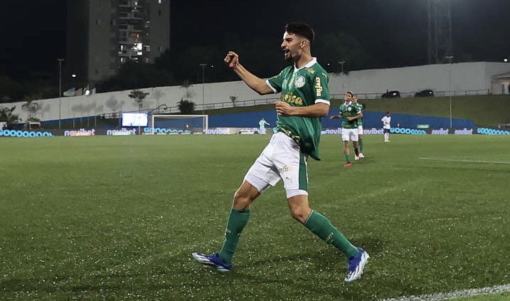 Palmeiras vence São Bernardo e segue líder do Grupo B