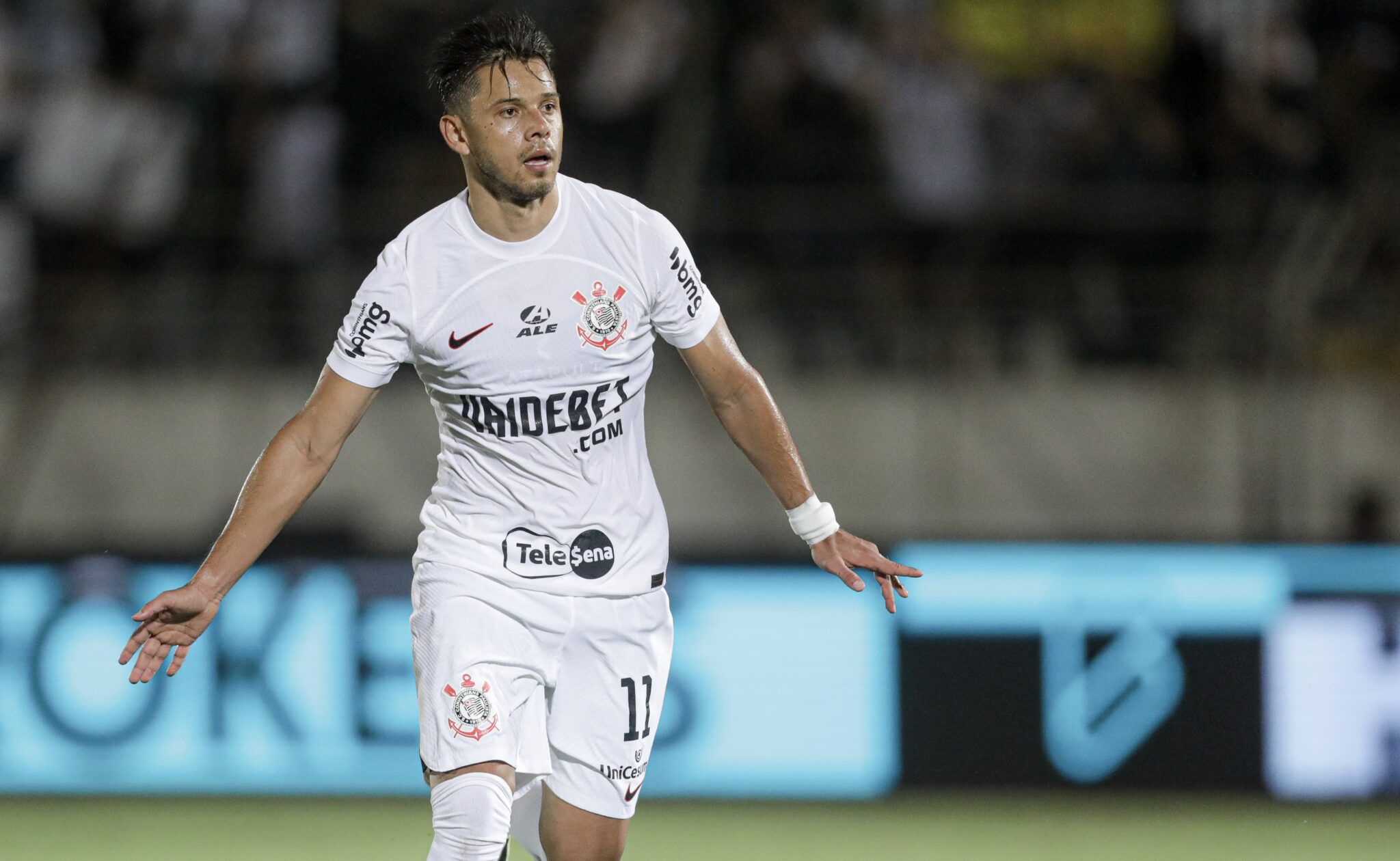 Corinthians vence o Cianorte e avança na Copa do Brasil