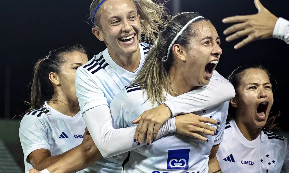 Cruzeiro está nas semifinais da Supercopa do Brasil feminina