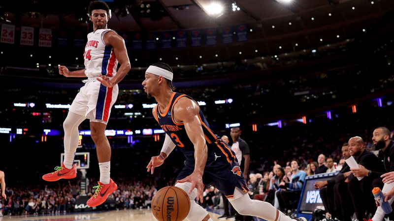 Knicks vencem Pistons no final com erro da arbitragem