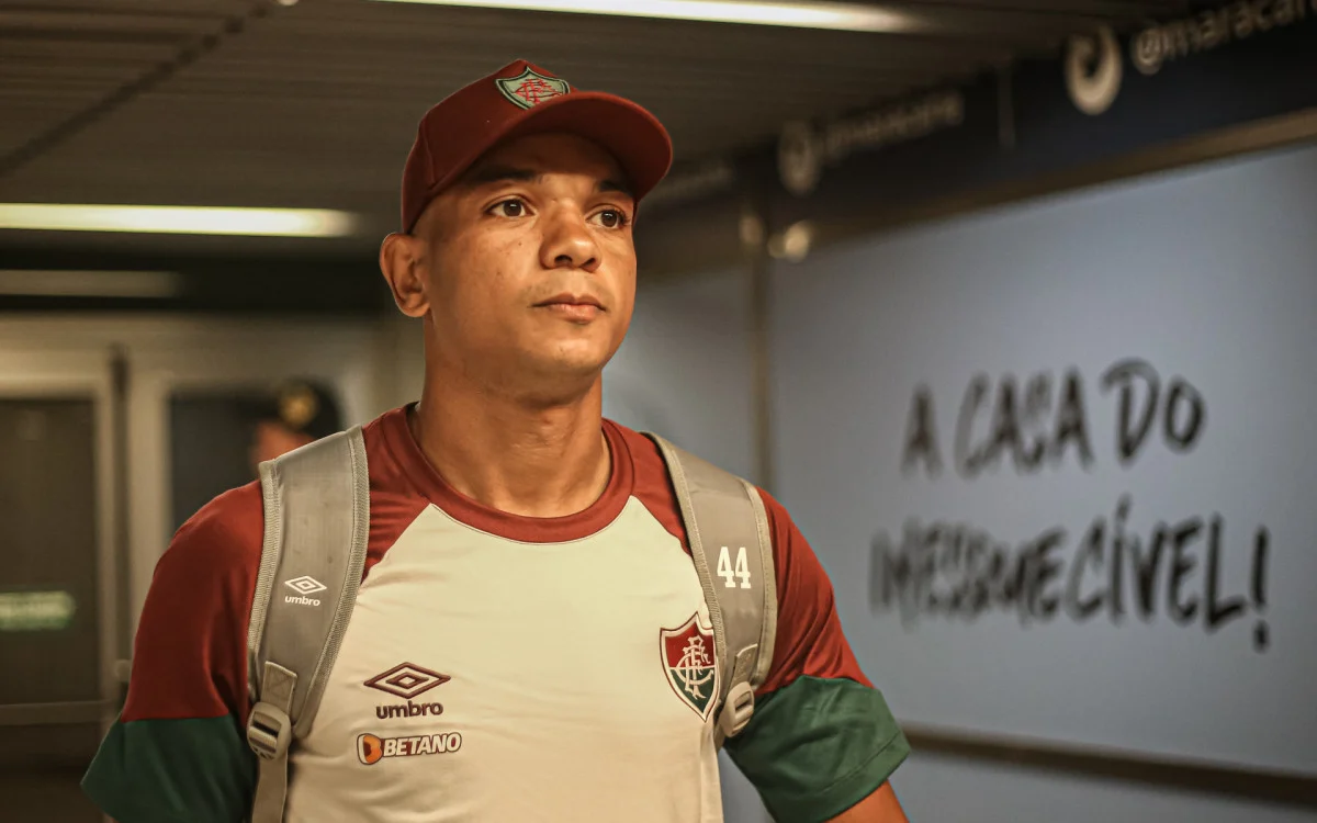 David Braz negocia rescisão com o Fluminense