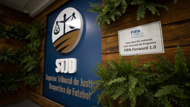 STJD vai abrir inquérito para investigar denúncias de John Textor