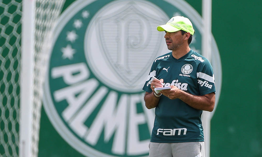 Palmeiras pega Botafogo-SP pela liderança do Paulistão