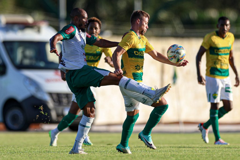 Cuiabá vence o Luverdense e abre vantagem por vaga na final