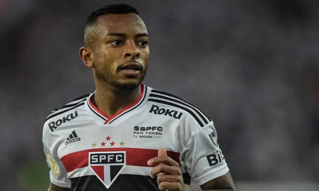 Lateral Welington tem sondagem do Inter e Botafogo