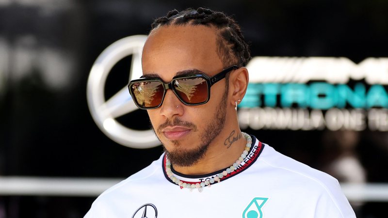 Hamilton detona treino livre com a Mercedes na F1