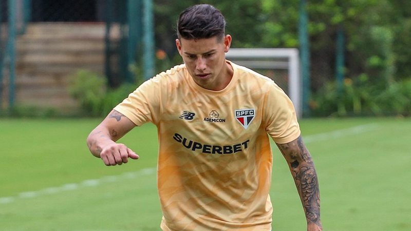 James Rodríguez é titular em jogo treino do São Paulo