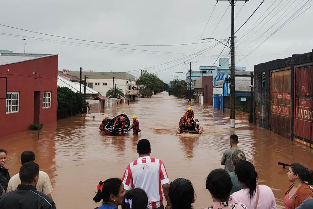 Clubes se unem por arrecadações para vítimas da chuva no RS