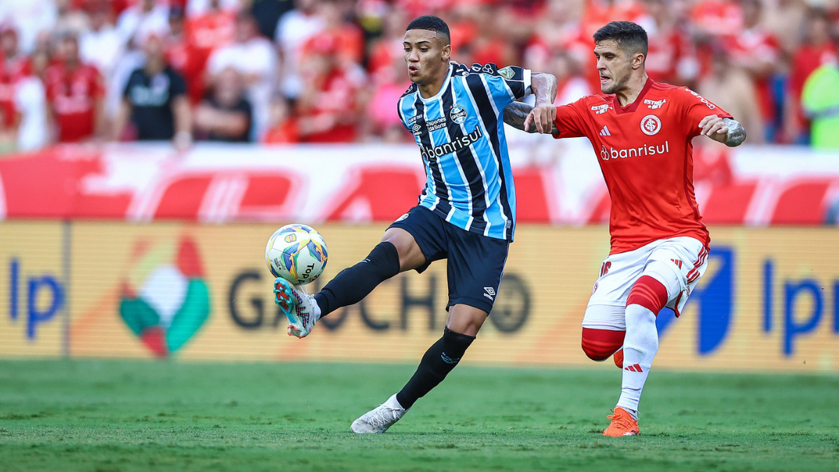 Grêmio recebe o Inter querendo deixar a zona de rebaixamento