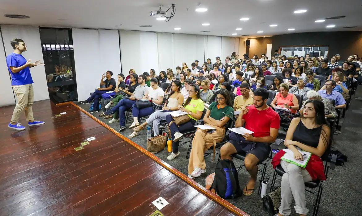 CNU: candidatos podem pedir devolução de taxa de inscrição até domingo